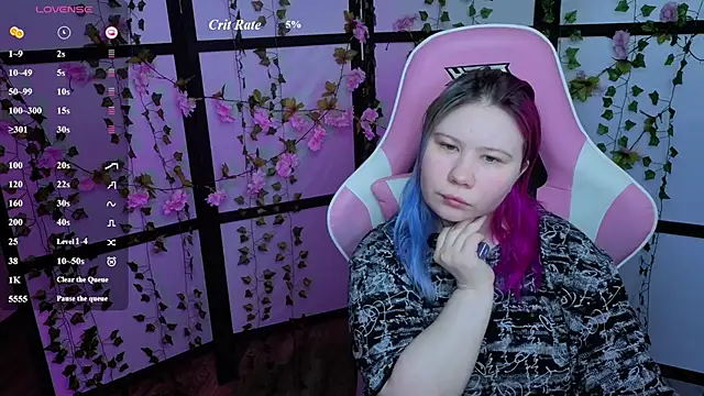 Snapshot of kitsune_little chatting on June 18, 2026, 3:07 am kitsune little online show from June 18, 2026, 3:07 am