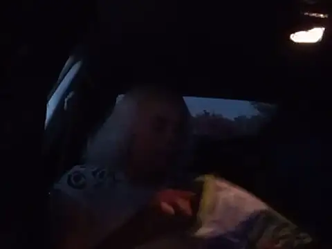 dustbunny64 online show from June 11, 2026, 3:26 am
