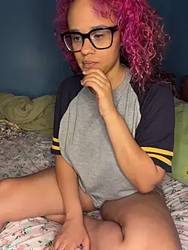 VelvetVixen 735 online show from June 3, 2026, 7:33 am