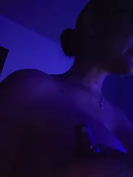 Snapshot of Roma_xxx chatting on February 22, 2026, 2:56 am Roma xxx online show from February 22, 2026, 2:56 am