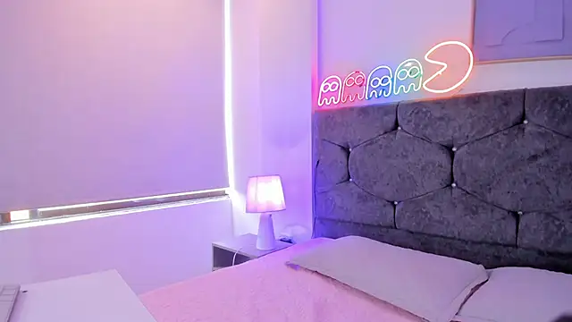 Megan Morphy online show from April 14, 2026, 2:56 pm