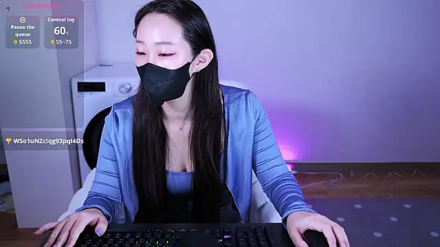 sodami01 online show from February 22, 2026, 12:47 pm