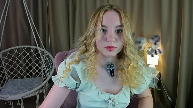 Linda  Bloom online show from June 25, 2026, 12:43 am