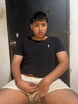 Snapshot of lalitopp chatting on February 23, 2026, 1:36 am lalitopp online show from February 23, 2026, 1:36 am