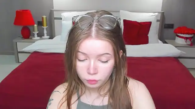 Violetta  Dreams online show from April 25, 2026, 11:24 am