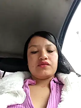 Bloom Dahlia online show from February 22, 2026, 8:40 pm