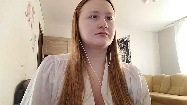 AnikaLipps online show from March 4, 2026, 2:45 pm