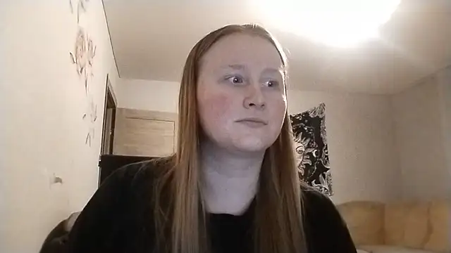 AnikaLipps online show from May 16, 2026, 1:13 am