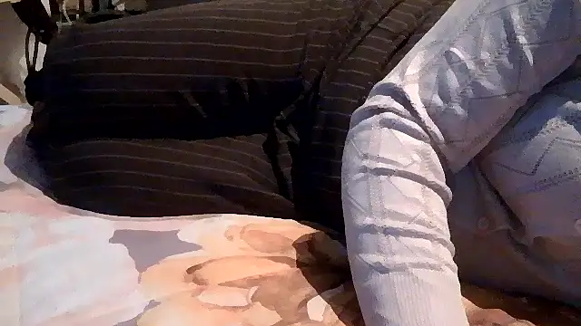 luanahot1 online show from March 24, 2026, 5:40 pm