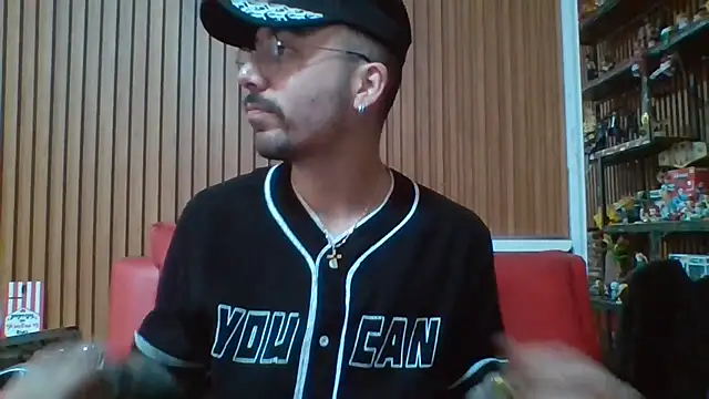 Karamel444 online show from March 21, 2026, 7:28 pm