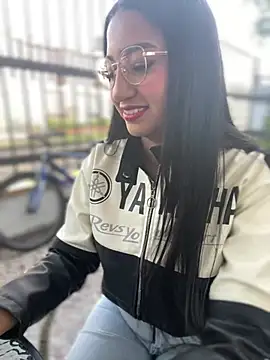 Daniela Pink online show from May 22, 2026, 11:27 am