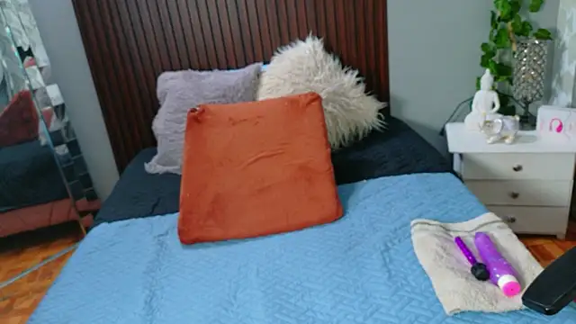 lilu 69 online show from March 28, 2026, 4:12 am