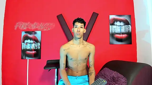 GREEN BOYS online show from March 10, 2026, 7:24 am