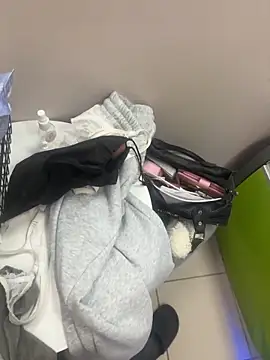 Sexy lissaa online show from April 7, 2026, 12:27 pm