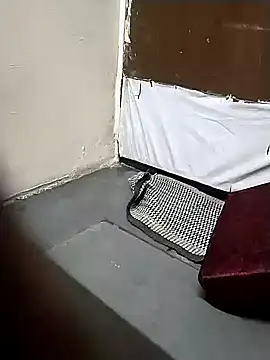 Your couple 01 online show from March 9, 2026, 6:23 pm