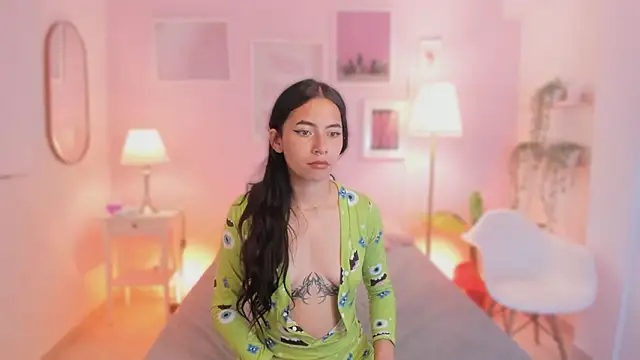 Ivyy sweet  online show from March 19, 2026, 8:02 pm