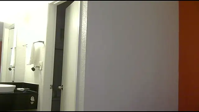 RoseColoredGlasses online show from March 21, 2026, 7:02 am