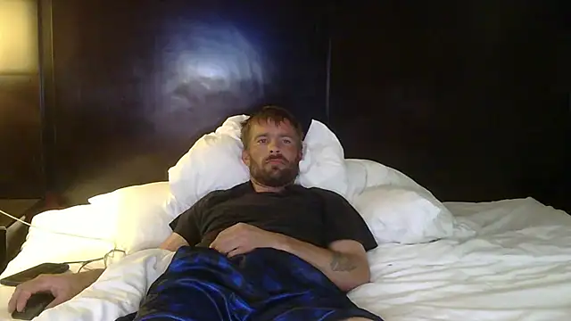 RoseColoredGlasses online show from April 25, 2026, 3:42 pm