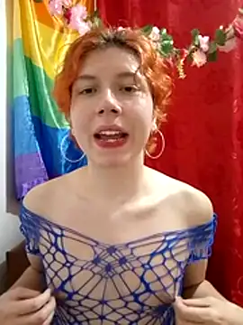 JULESFOX online show from February 18, 2026, 12:28 am