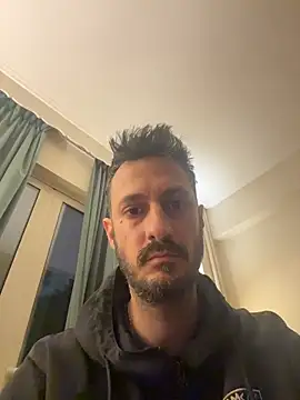 livegreek online show from April 4, 2026, 6:05 pm