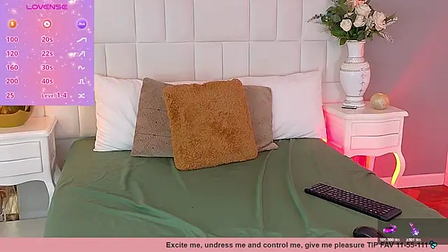 AraLewis online show from April 22, 2026, 4:37 am