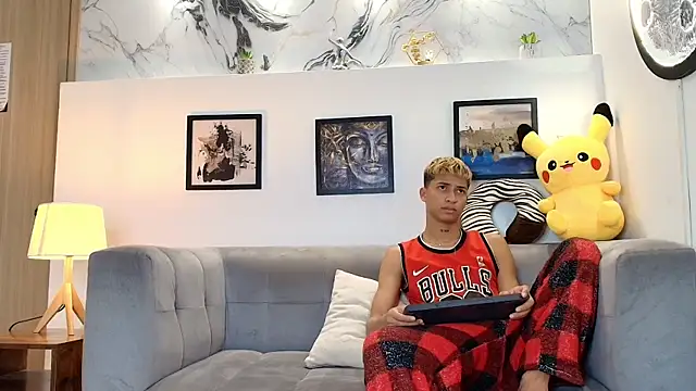 GOLD BOYS online show from May 19, 2026, 7:26 am