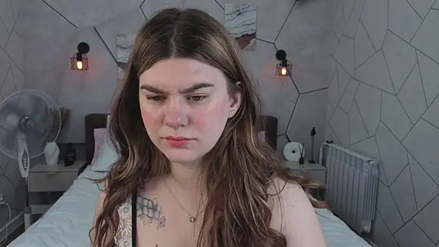 zoe j0y online show from February 19, 2026, 1:45 am