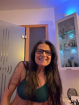 Dance Lady online show from February 27, 2026, 11:16 pm