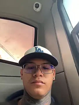 Maxtor  online show from February 19, 2026, 10:39 pm