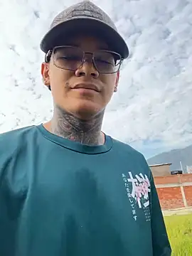 Maxtor  online show from February 27, 2026, 12:38 pm