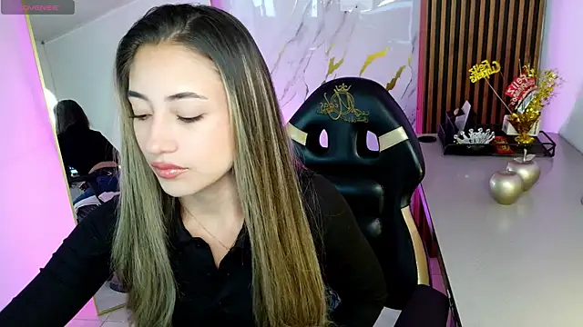 amy ker m online show from February 19, 2026, 8:27 pm