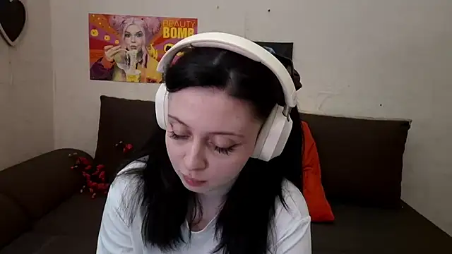 Snapshot of MindyMinty chatting on February 16, 2026, 7:37 am MindyMinty online show from February 16, 2026, 7:37 am