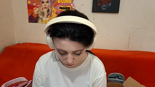 Snapshot of MindyMinty chatting on February 20, 2026, 6:26 am MindyMinty online show from February 20, 2026, 6:26 am