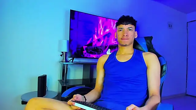 Lyam Russo online show from March 22, 2026, 5:00 am