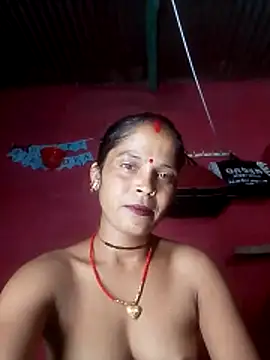 Snapshot of Hot_bh87 chatting on May 12, 2026, 4:04 pm Hot bh87 online show from May 12, 2026, 4:04 pm