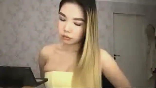 Snapshot of Elina_Mottel chatting on February 21, 2026, 7:20 am Elina Mottel online show from February 21, 2026, 7:20 am