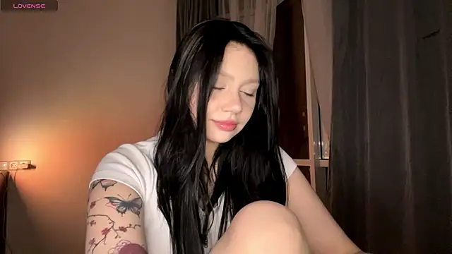 RaquelsHusband online show from February 19, 2026, 2:24 pm