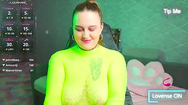 Snapshot of Polly_Tingle chatting on February 27, 2026, 12:38 pm Polly Tingle online show from February 27, 2026, 12:38 pm