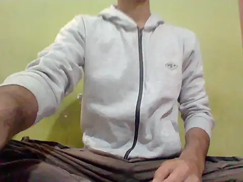 Snapshot of striplover_1 chatting on February 20, 2026, 1:33 pm striplover 1 online show from February 20, 2026, 1:33 pm