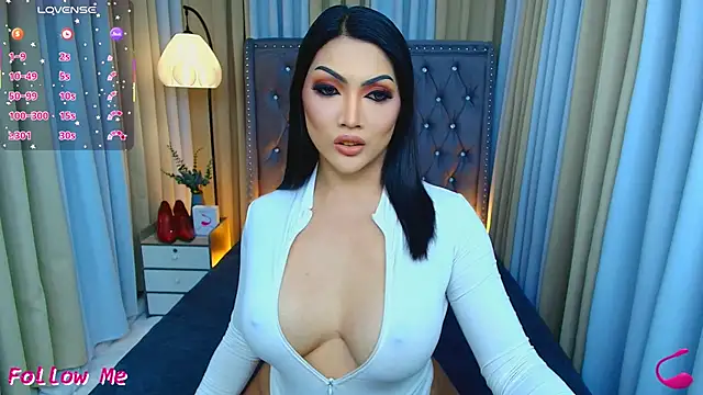 Laureen Hilton online show from March 10, 2026, 11:48 am