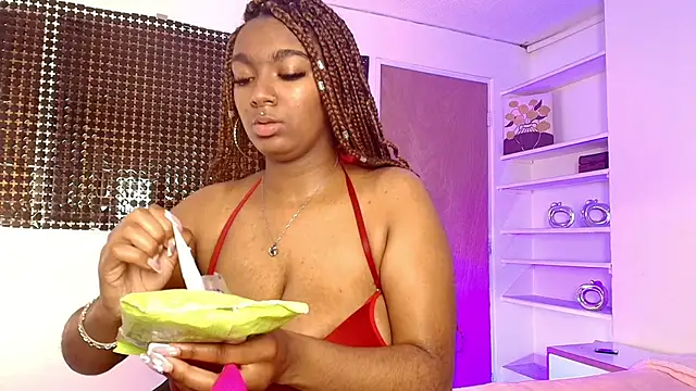 AmiraNast  online show from April 15, 2026, 4:58 pm