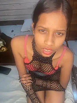 Rani1993 online show from February 16, 2026, 6:26 pm