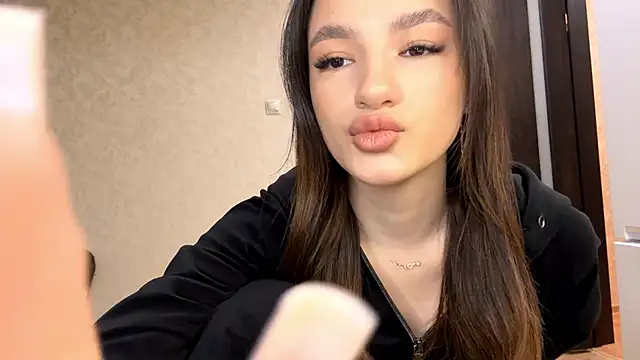 Snapshot of Kosandra_k chatting on February 28, 2026, 4:08 pm Kosandra k online show from February 28, 2026, 4:08 pm