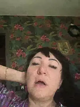 Snapshot of SusanLaNiceX chatting on June 4, 2026, 11:05 am SusanLaNiceX online show from June 4, 2026, 11:05 am