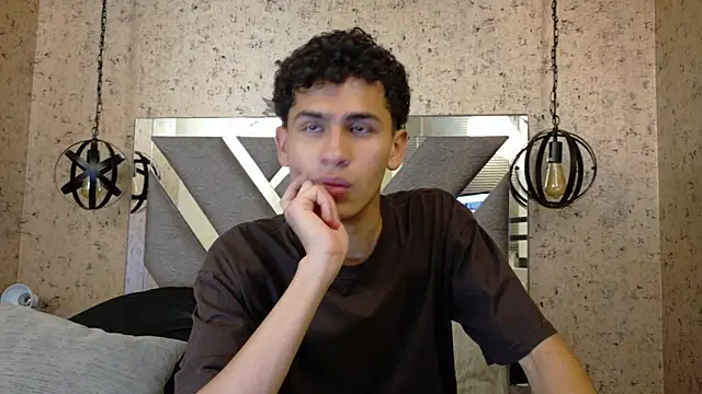 Snapshot of Dark_Sultan chatting on February 25, 2026, 8:29 pm Dark Sultan online show from February 25, 2026, 8:29 pm