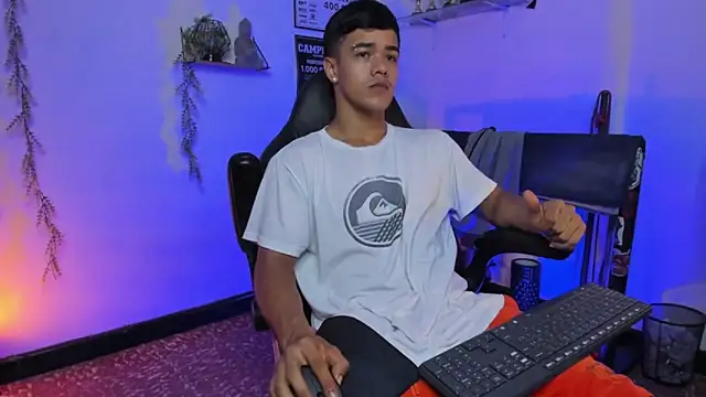 Rob zaens33 online show from March 8, 2026, 12:19 am