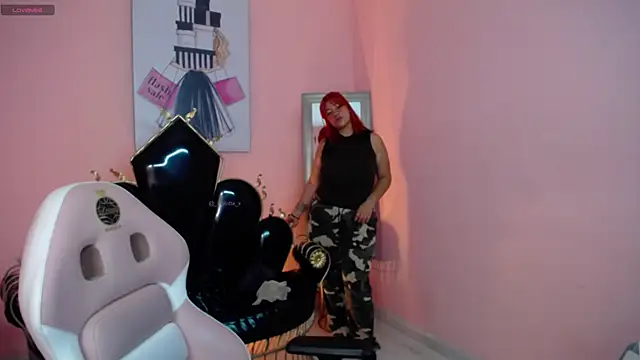  carlotta x online show from April 17, 2026, 3:20 am