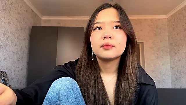 Snapshot of RegenaLandauer chatting on February 25, 2026, 6:45 am RegenaLandauer online show from February 25, 2026, 6:45 am