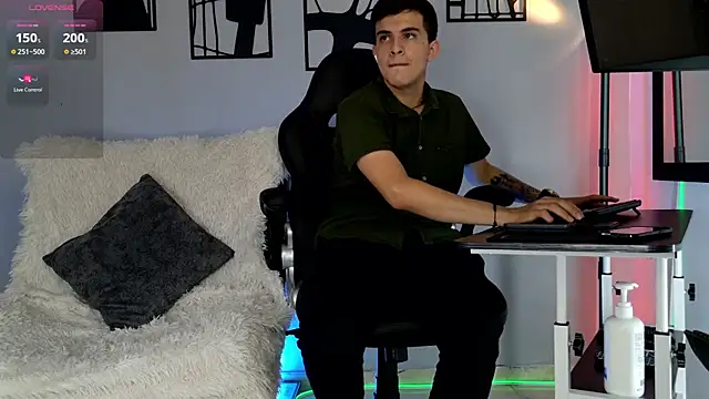 Snapshot of nico_pelusa chatting on February 28, 2026, 7:59 pm nico pelusa online show from February 28, 2026, 7:59 pm