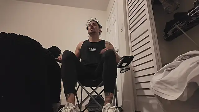 Snapshot of Alejandrosolerxxx chatting on February 24, 2026, 1:14 am Alejandrosolerxxx online show from February 24, 2026, 1:14 am